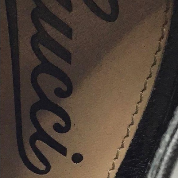 Authentic Gucci Black Leather Peep-Toe Stiletto Platform Ankle Booties - Size 38 - Picture 4 of 9